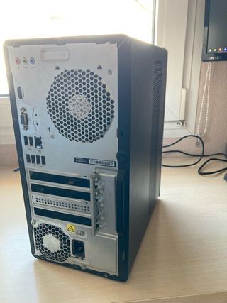 PC HP i7 8ª Gen Gris/Blanco