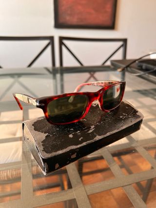 Occhiali da sole Persol Vintage P3048S