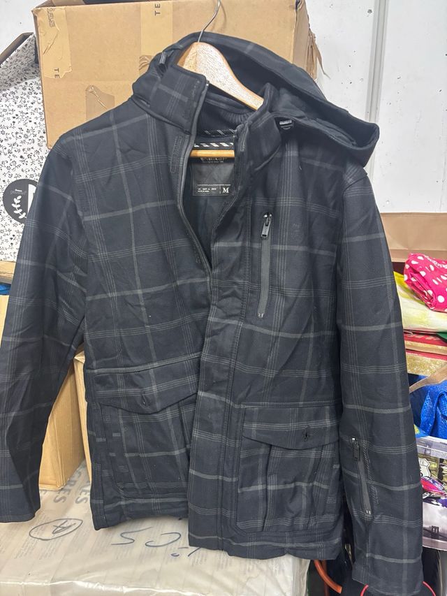 Chaqueta de cuadros gris y negra Talla M