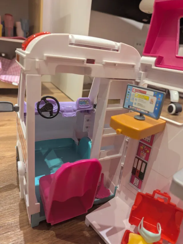 Ambulancia Barbie