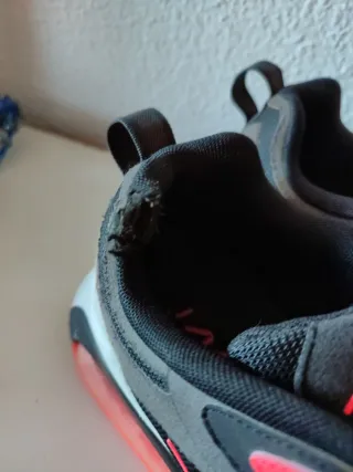 Tenis Nike Air Max 200 Gris y Rosa