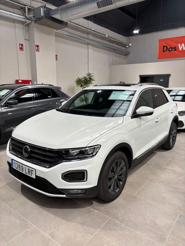 Volkswagen T-Roc FULL EQUIP 150 DSG
