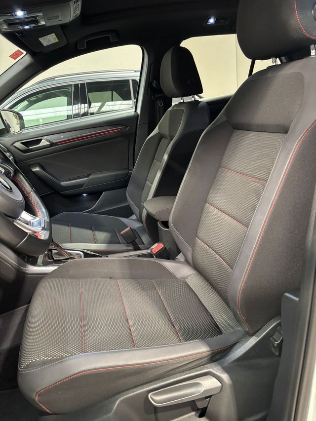 Volkswagen T-Roc FULL EQUIP 150 DSG