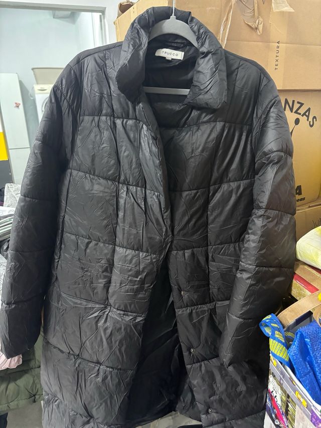 Abrigo largo negro Trucco