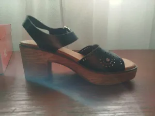 Sandalias negras tacón 39 sin estrenar