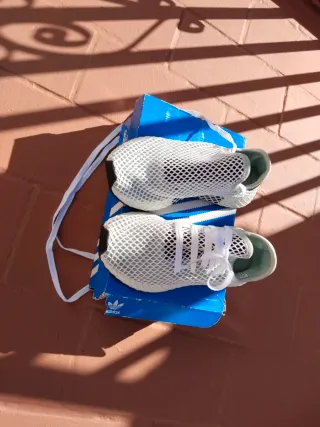 Adidas Botines Verdes y Blancos