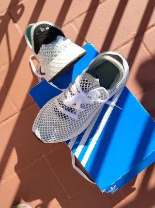 Adidas Botines Verdes y Blancos