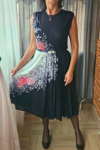 Abito lungo elegante nero a fiori