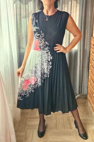 Abito lungo elegante nero a fiori