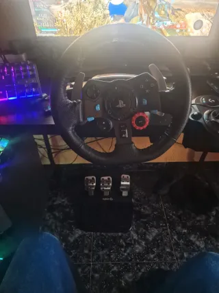 Volante Logitech G29 con Pedales inclulle soporte