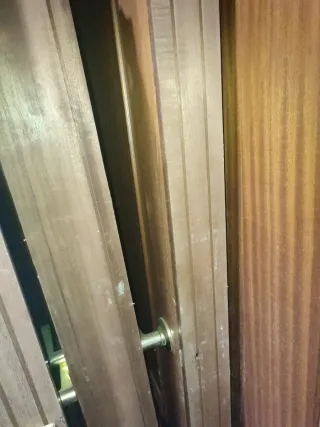 Puertas de armario, puertas y puerta entrada