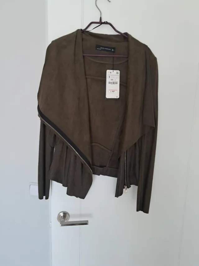 Chaquetilla Zara Verde Militar Talla S