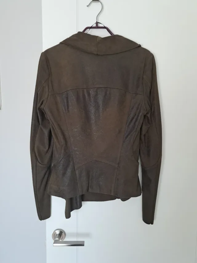 Chaquetilla Zara Verde Militar Talla S