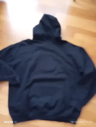 Sudadera Negra Castillo de Praga