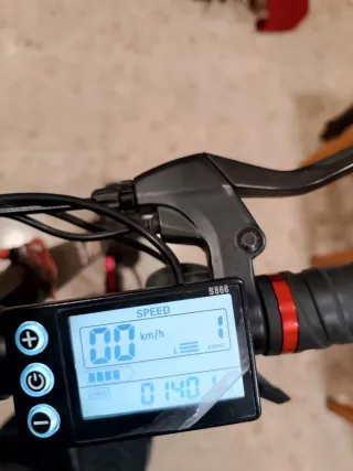 Patinete Eléctrico de vende o cambio por moto 125