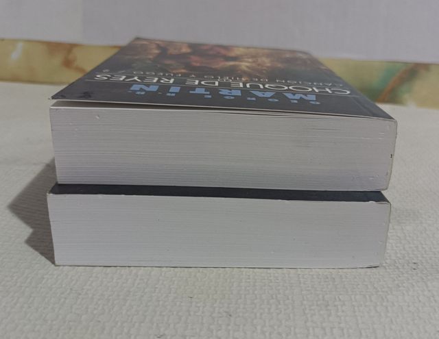 Libro Choque de Reyes JdT Gigamesh I y II