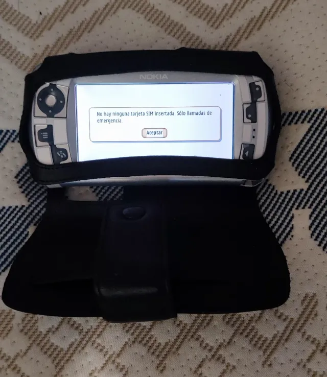 Nokia 7710 + Funda Original + Batería Nueva