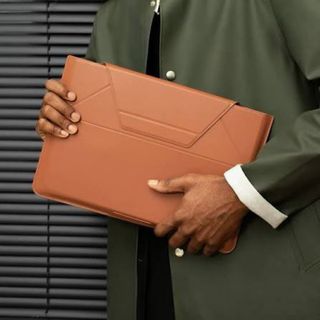 Funda MOFT (Marrón) 3 en 1 para portátil 13