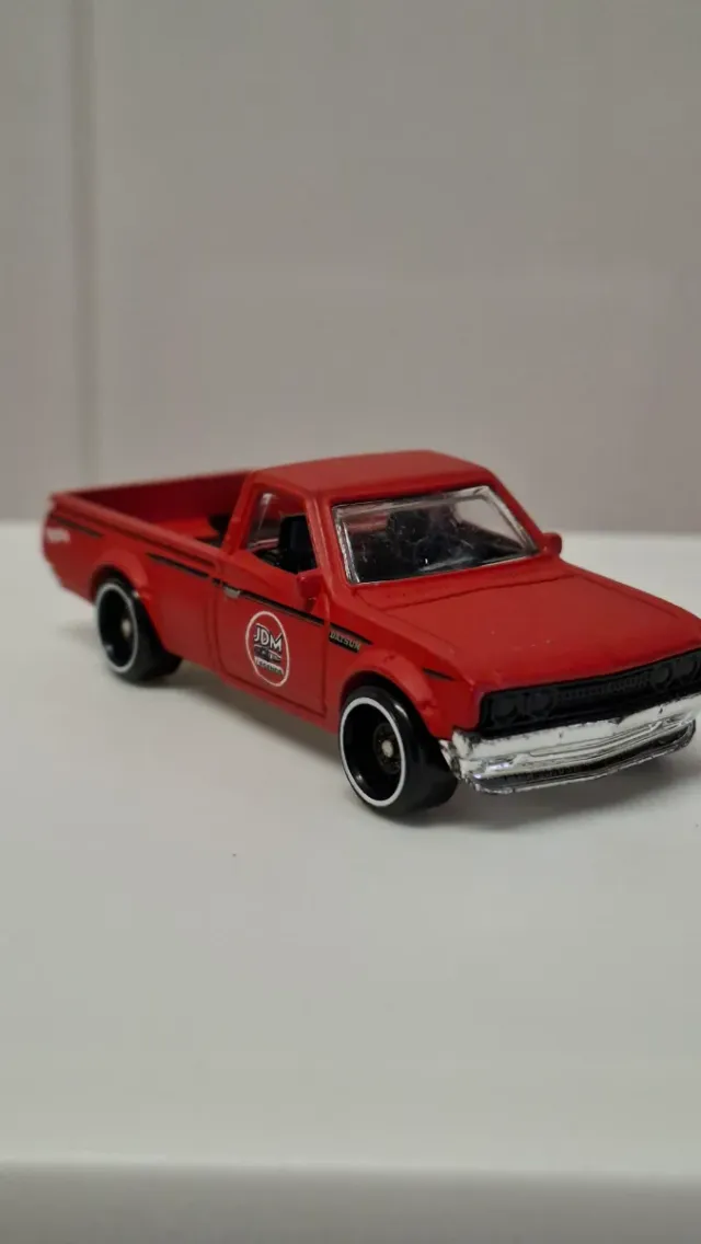 Hot Wheels Datsun 620 Legends