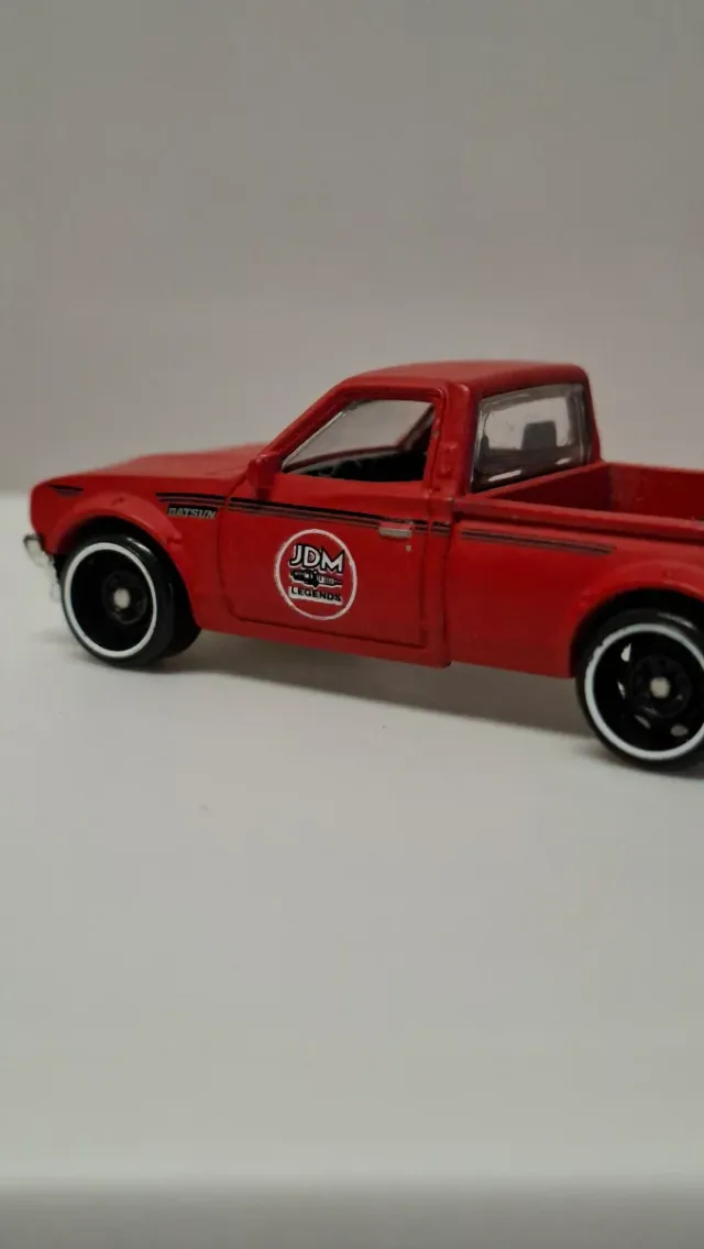 Hot Wheels Datsun 620 Legends