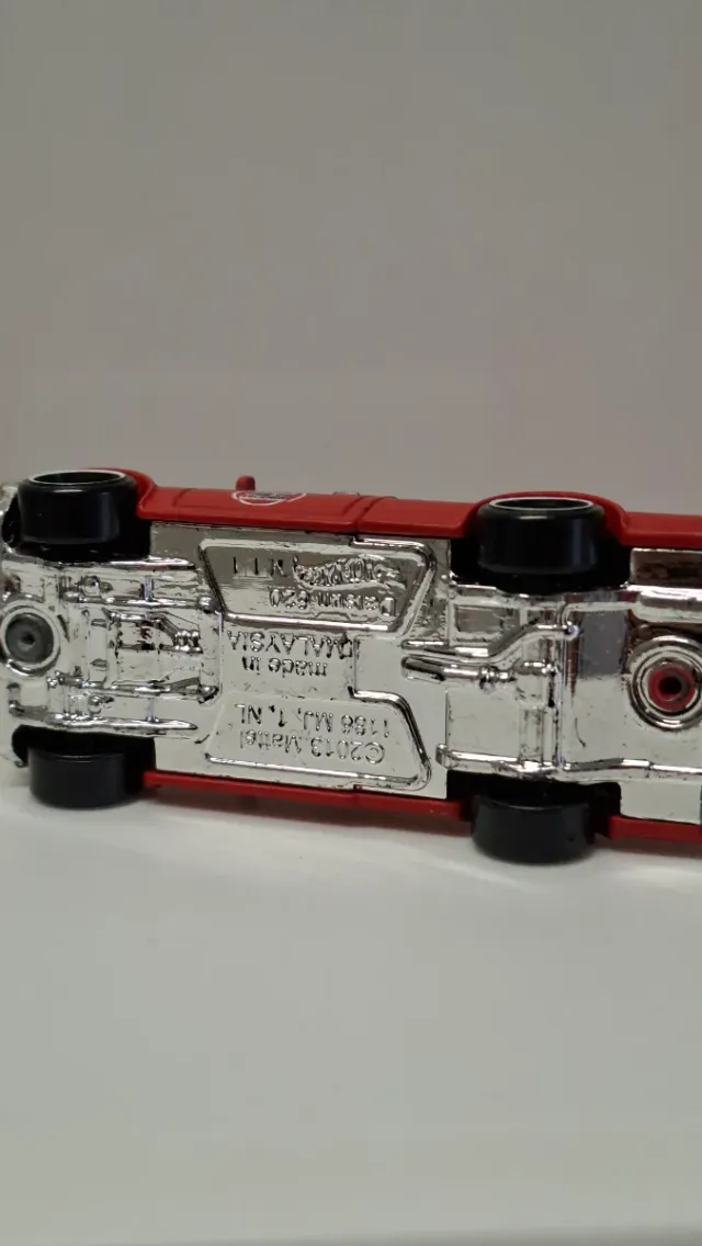 Hot Wheels Datsun 620 Legends