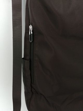 Mochila deportiva negra