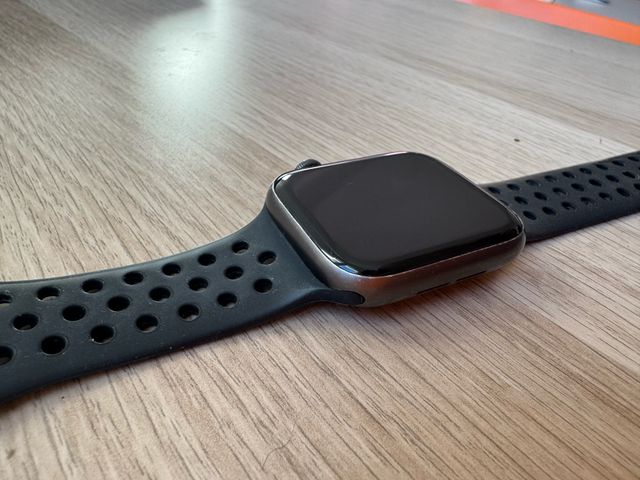 Apple Watch Series 5 Nike 44mm