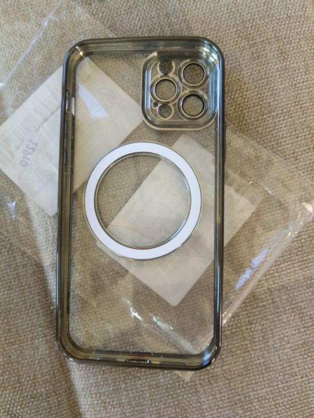 Funda iPhone 12 Pro Qiwei Negra