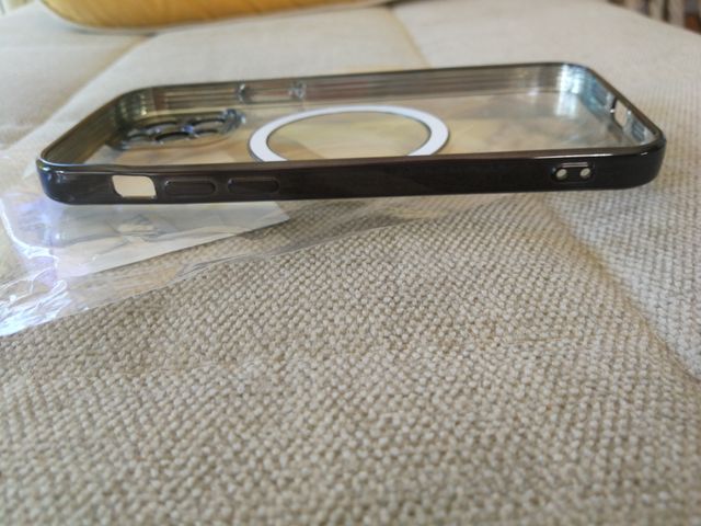 Funda iPhone 12 Pro Qiwei Negra