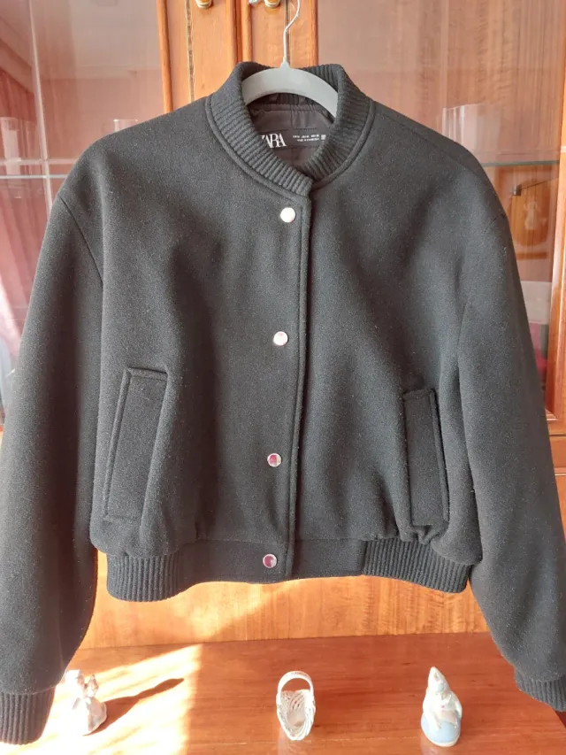 Bomber Zara Negra Talla M