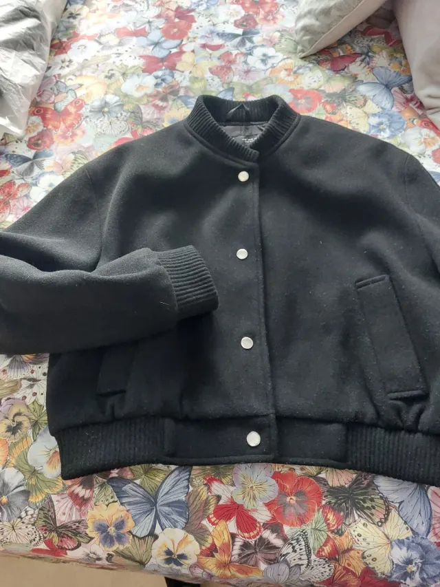 Bomber Zara Negra Talla M