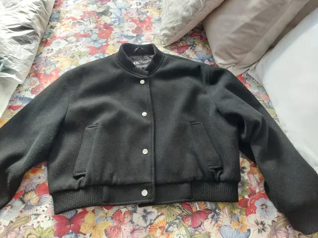 Bomber Zara Negra Talla M