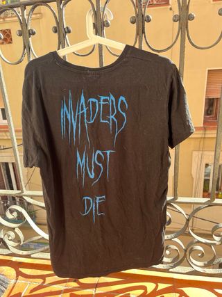 Camiseta Rock Merch Negra y Azul