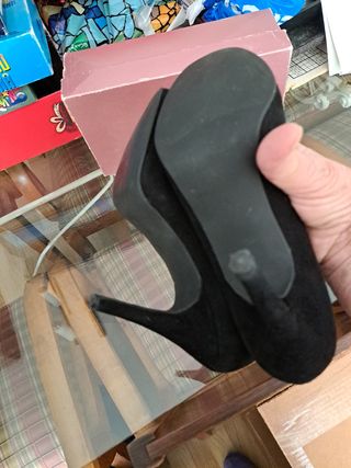 Zapatos Tacón Negros Beguer