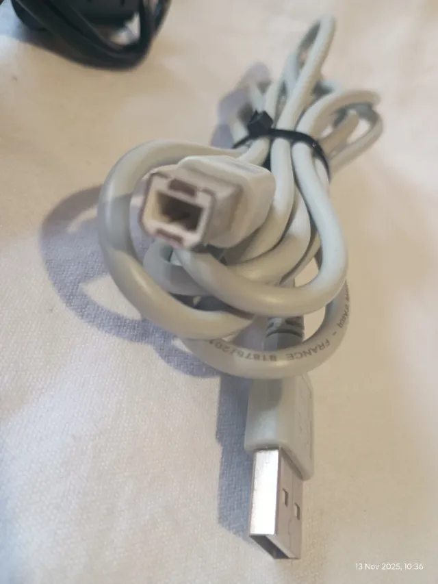 Cable USB A a USB B Negro y Gris