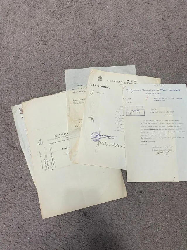 Lotto 14 documenti storici