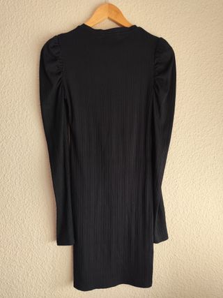Vestido negro elástico Lefties Talla S