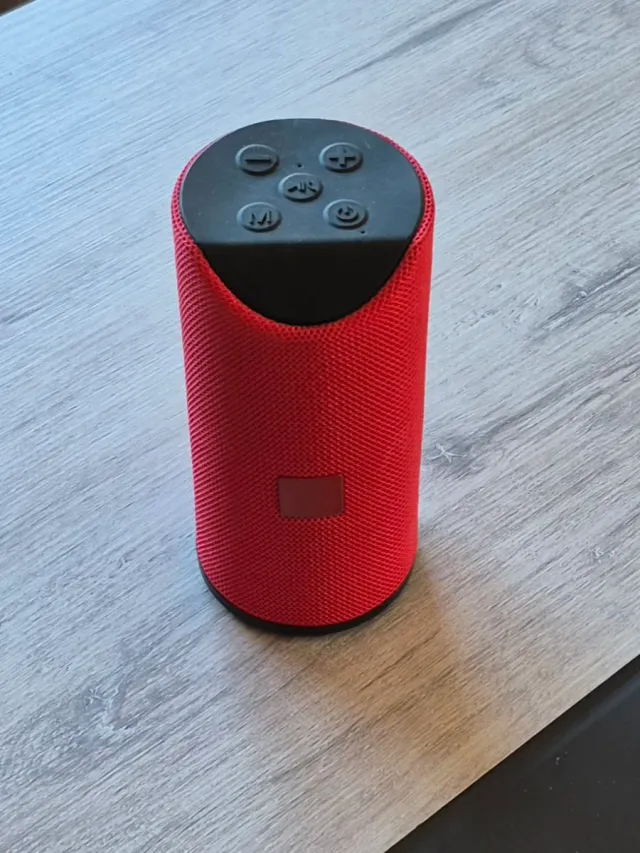 Altavoz Bluetooth Portátil Rojo
