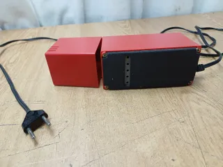 Lampada da scrivania Kreo vintage rossa