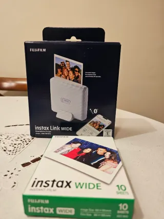 Impresora Fotográfica Fujifilm Instax. Sin usar.