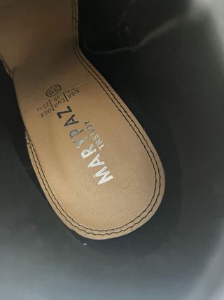 Botines de tacón negros