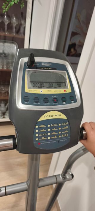 Bicicleta Elíptica BH G235