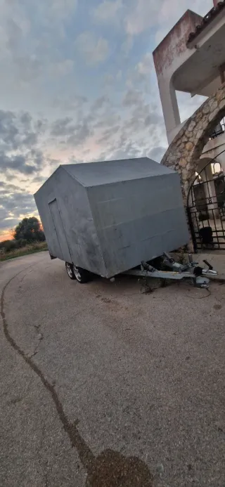 Remolque Cerrado Camper