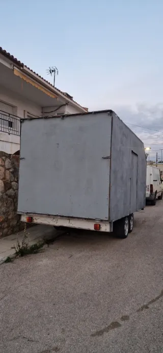 Remolque Cerrado Camper