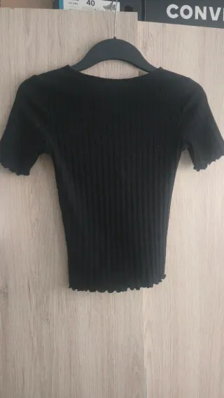 Camiseta negra manga corta