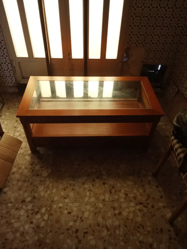 Mesa auxiliar madera y cristal