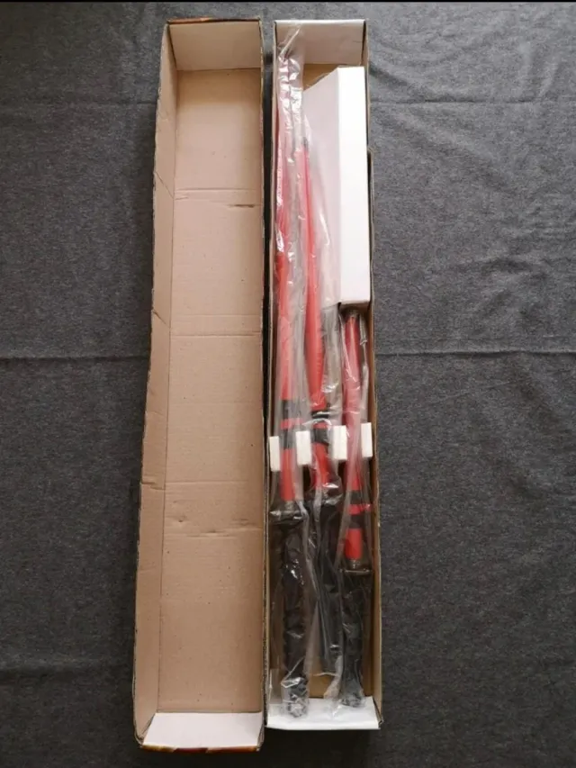 Katanero de mesa madera barnizada