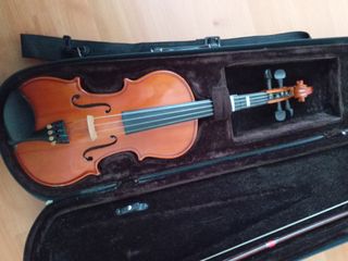 Viola Kreuzer 11 polzades