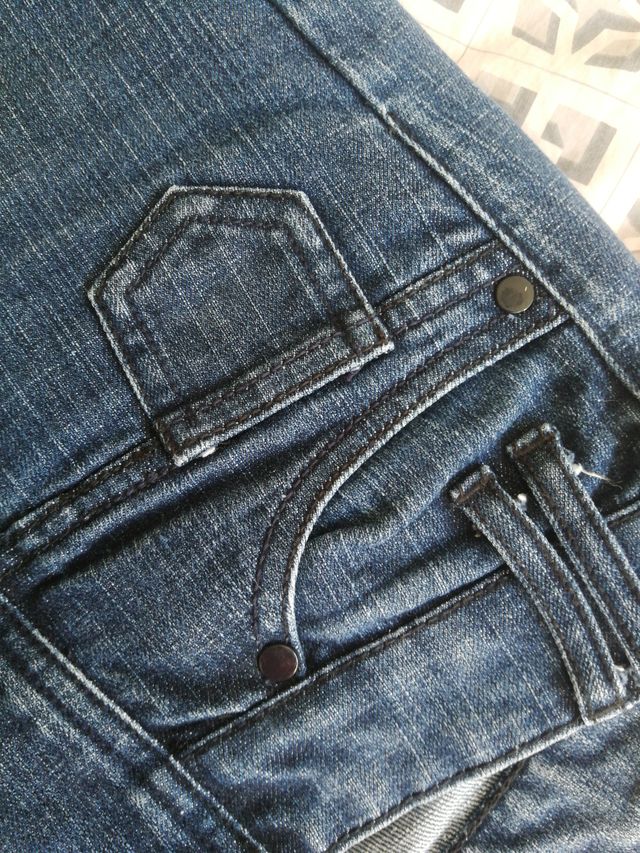 Vaqueros Stradivarius Talla 38