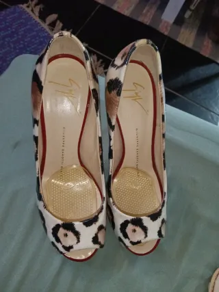 Sapato Giuseppe Zanotti Animal Prit Couro